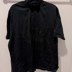 New Essentials Fear of God tshirt